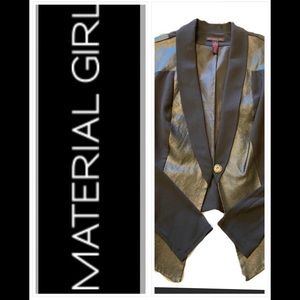 🛍3/$45 add a BUNDLE! MATERIAL GIRL BLAZER